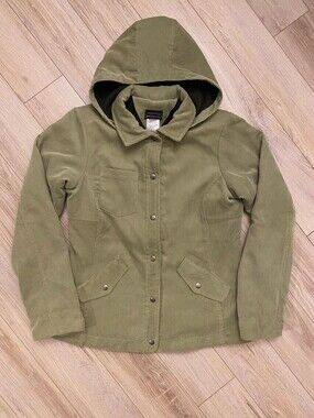 Patagonia Women's Green Corduroy Hooded Jacket Size S